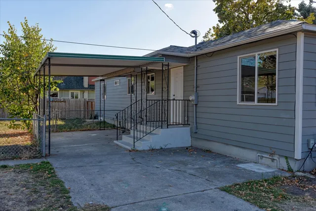 $410,000 | 4326 North Maple Street, Spokane, WA 99205