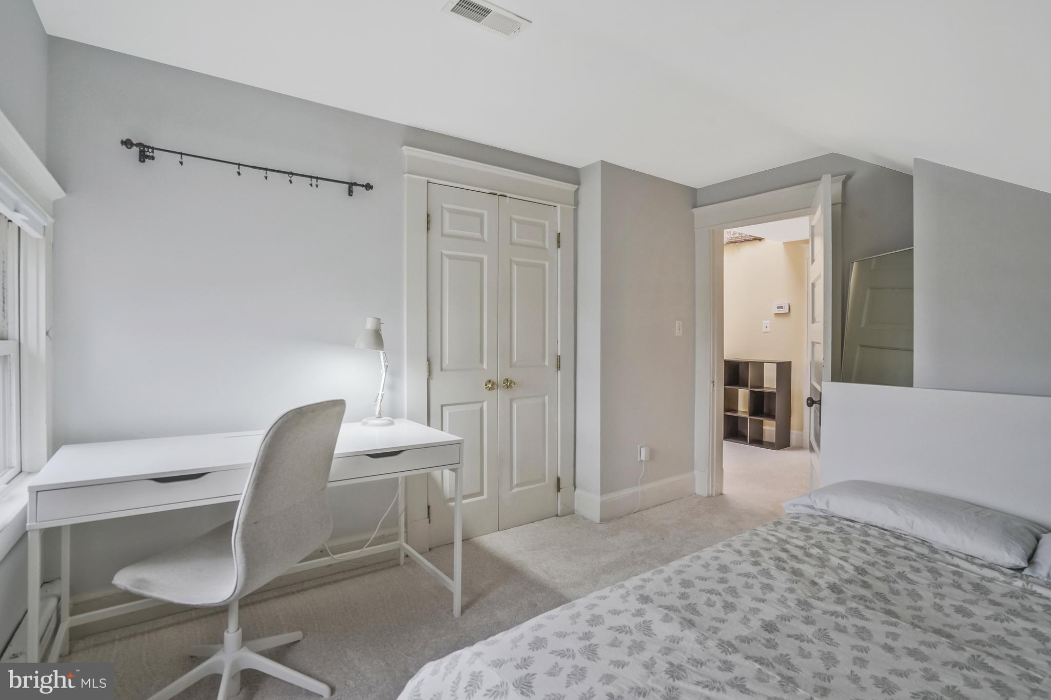 1807 South Arlington Ridge Road Arlington, VA 22202 - Photo 44 of 78