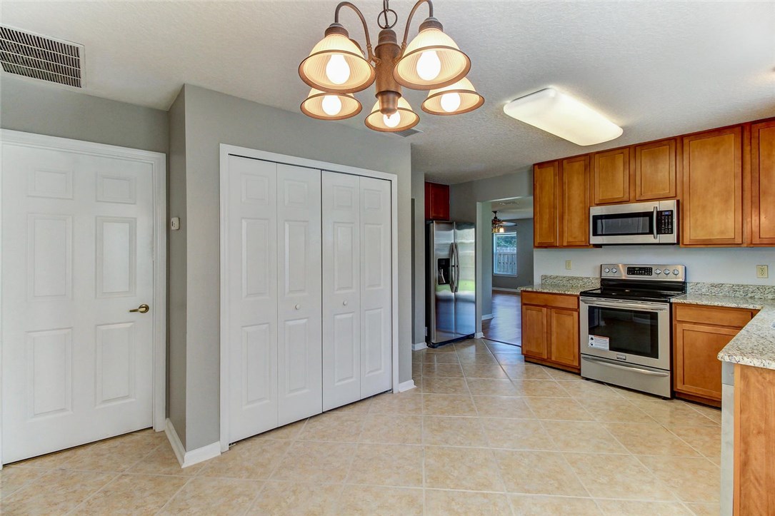 96222 Coral Reef Road Yulee, FL 32097 - Photo 6 of 35 Gallery Image 6
