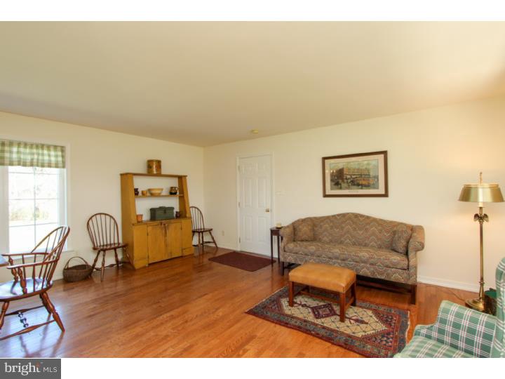 435 Auburn Road Landenberg, PA 19350 - Photo 3 of 25