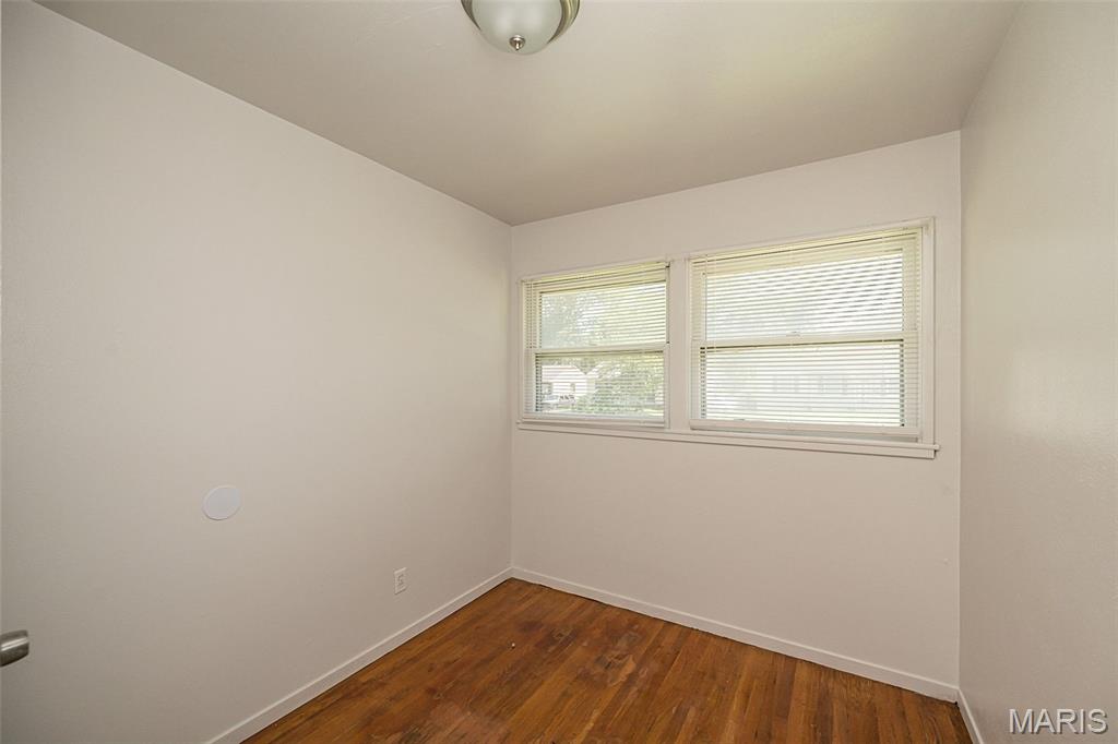 375 Cameron Road St. Louis, MO 63137 - Photo 10 of 36 Gallery Image 10