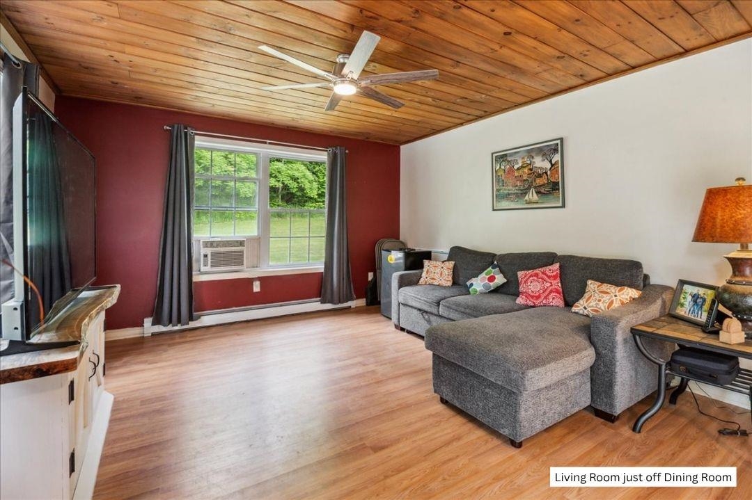 201 Mockingbird Way Franklin, VT 05457 - Photo 14 of 60