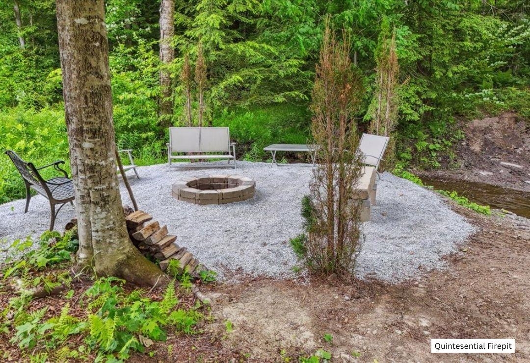 201 Mockingbird Way Franklin, VT 05457 - Photo 44 of 60