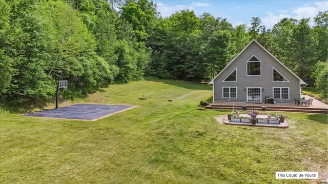 $649,000 | 201 Mockingbird Way, Franklin, VT 05457