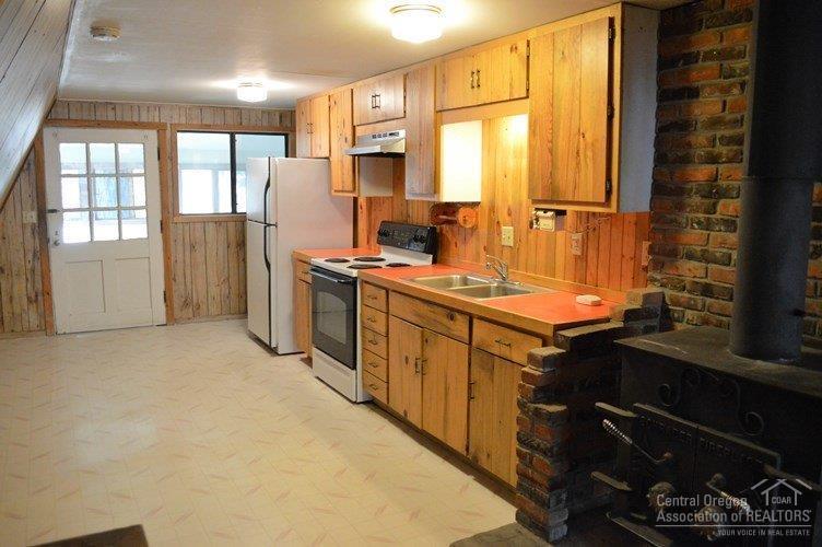 16950 Covina Road Bend, OR 97707 - Photo 4 of 20 Additional Photo