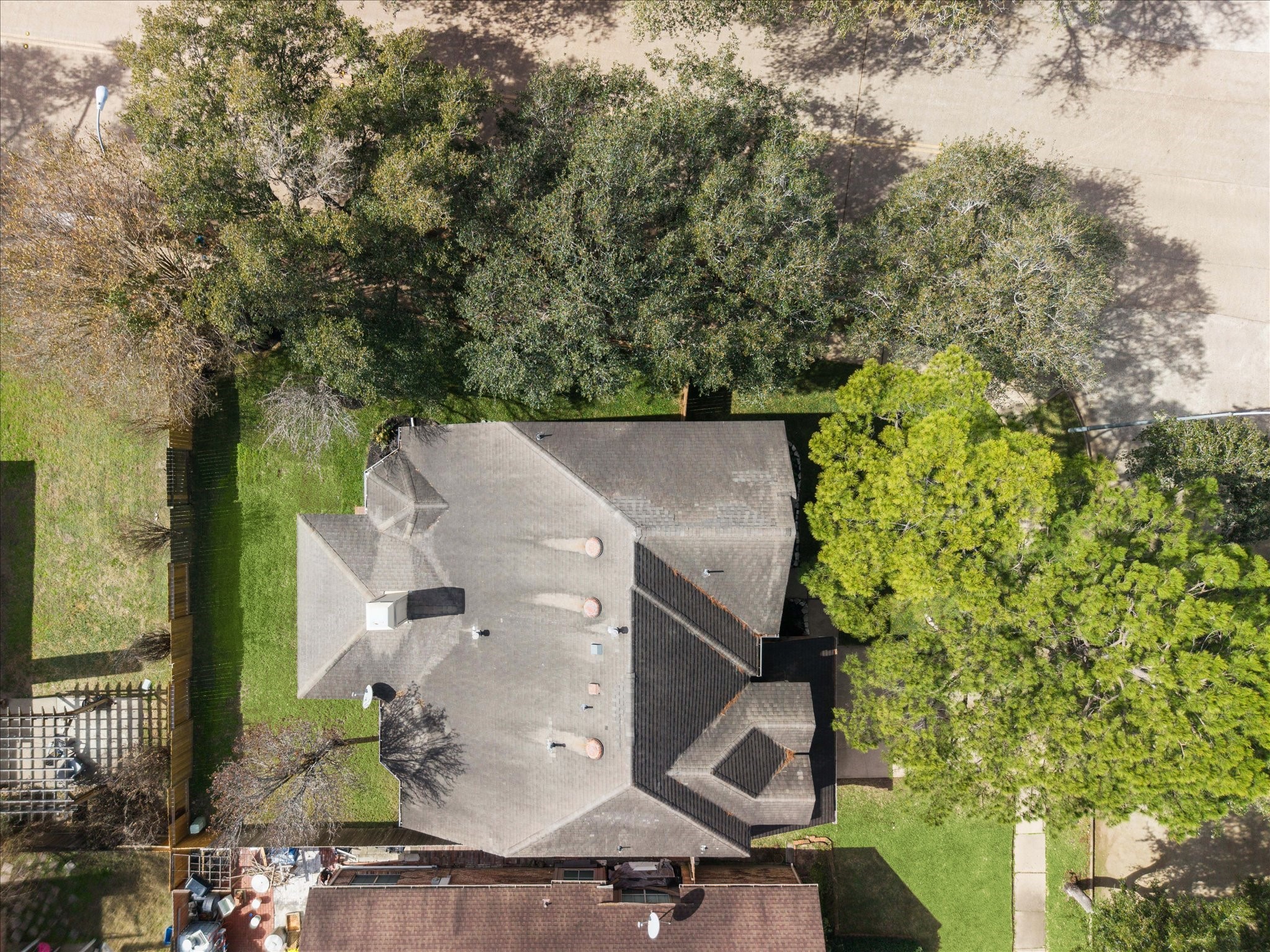 12831 Dove Point Lane Houston, TX 77041 - Photo 49 of 50 an aerial view of a house with yard