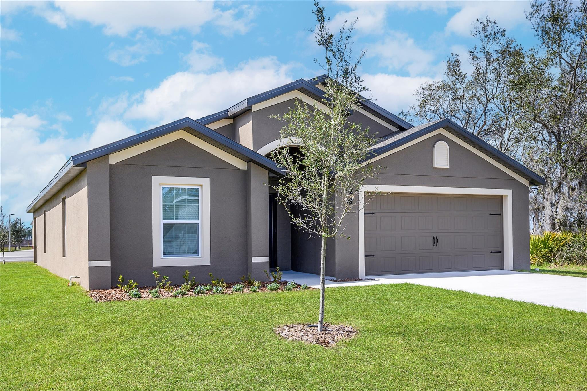 573 Southwest Dailey Avenue Port St. Lucie, FL 34953 - Photo 2 of 19 Photo 2