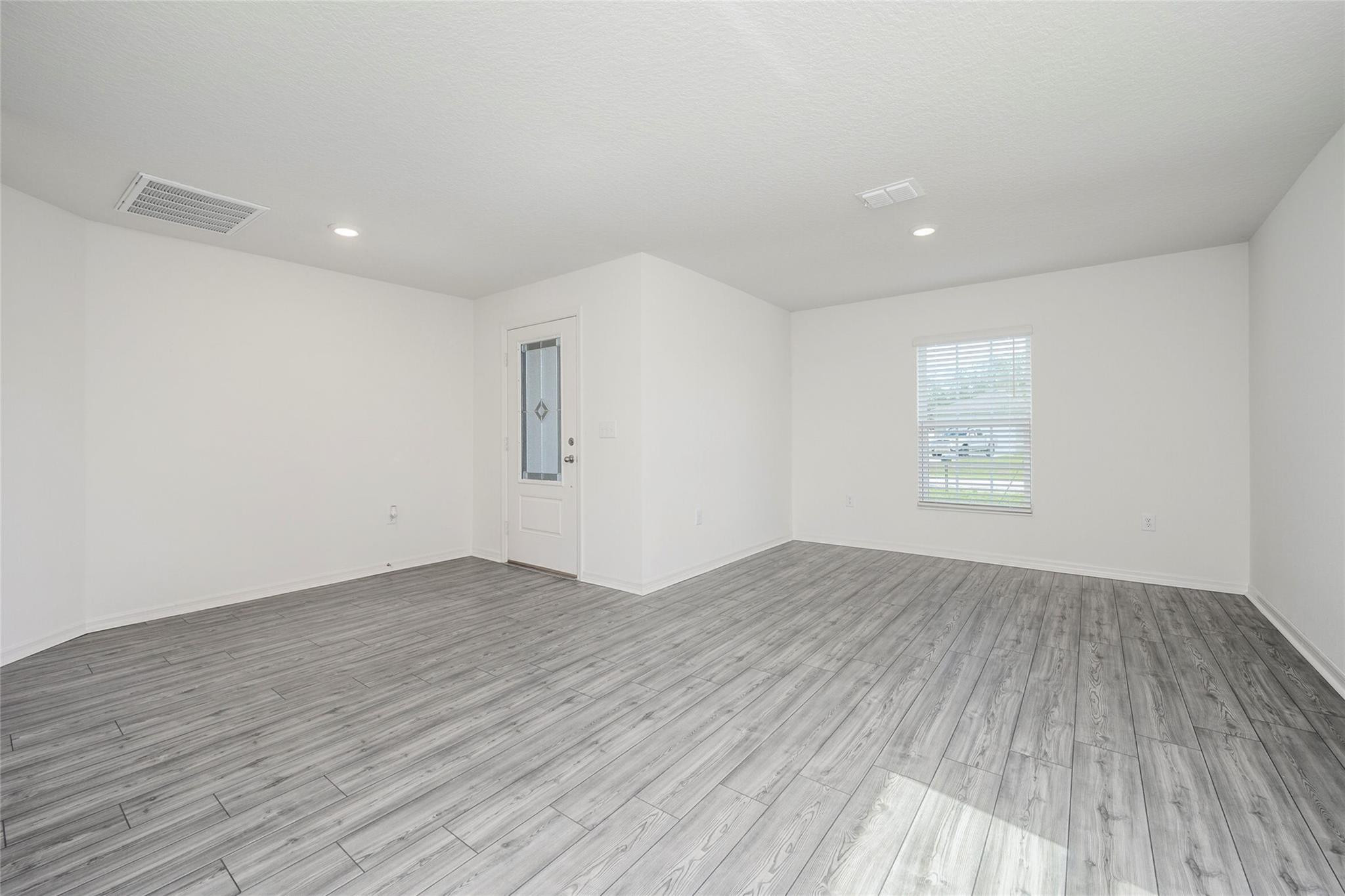 573 Southwest Dailey Avenue Port St. Lucie, FL 34953 - Photo 4 of 19 Photo 4