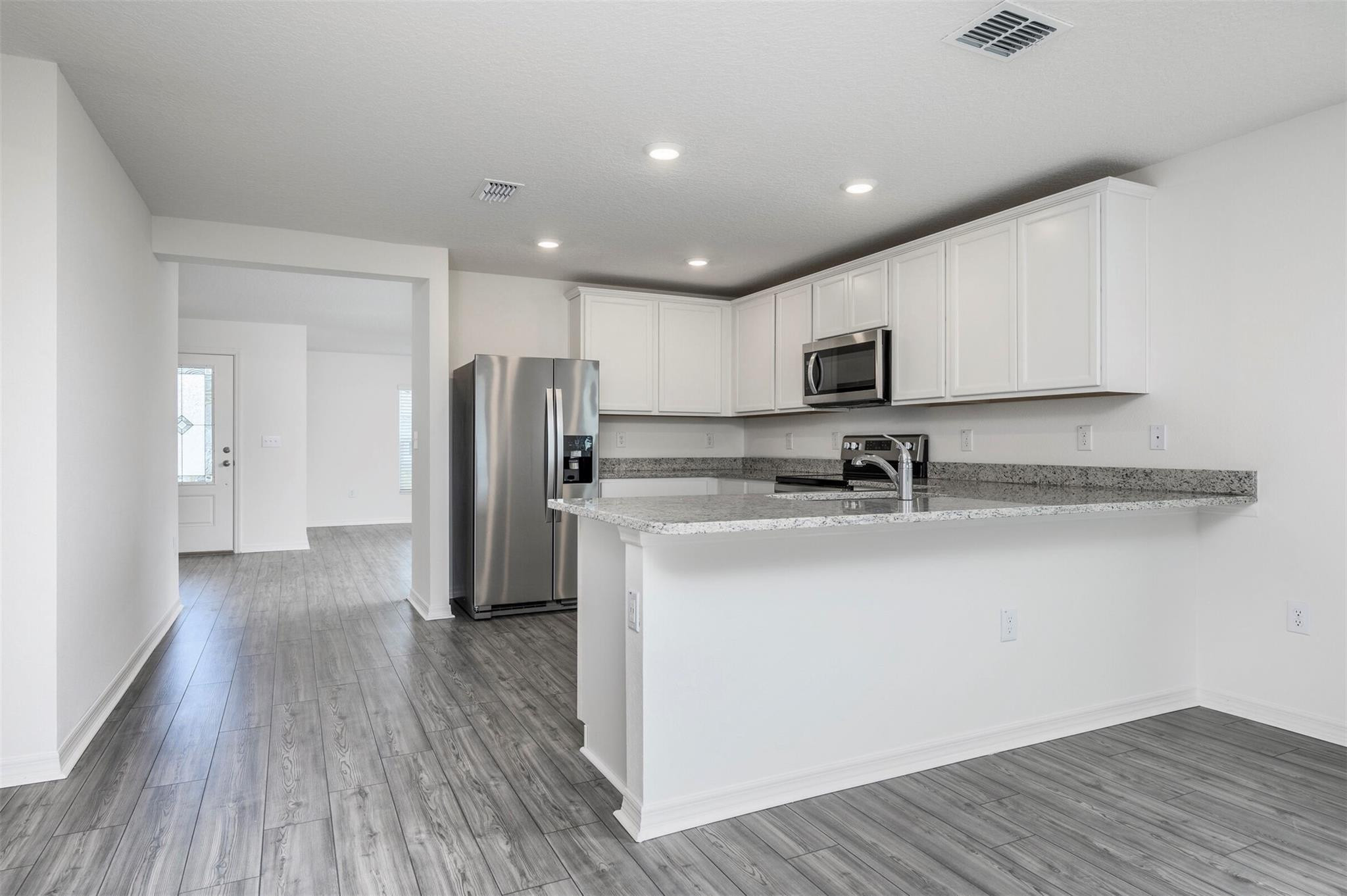 573 Southwest Dailey Avenue Port St. Lucie, FL 34953 - Photo 7 of 19 Photo 7
