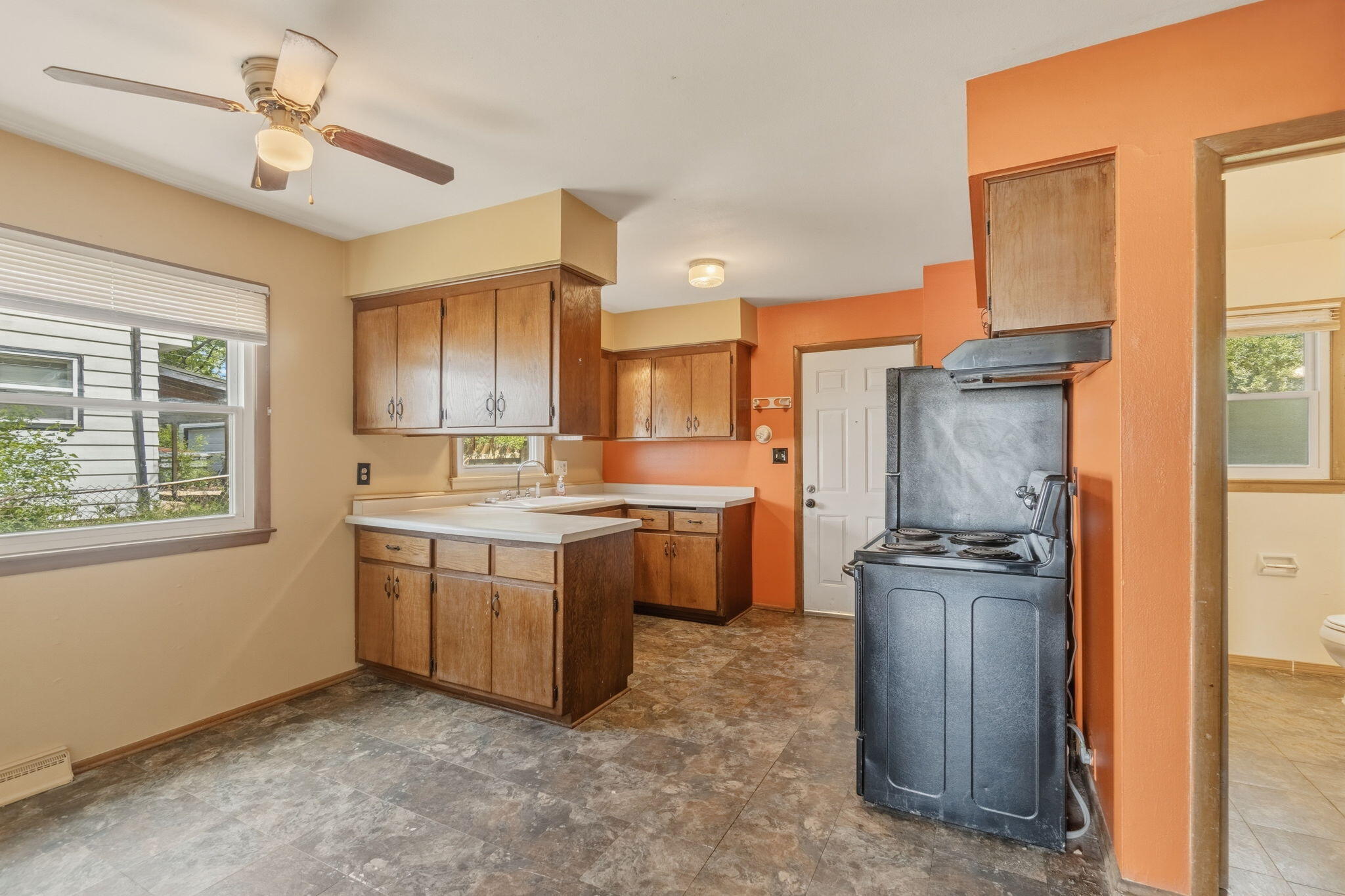 10501 West Silver Spring Drive Milwaukee, WI 53225 - Photo 24 of 57 4-web-or-mls-_DSC7799-HDR