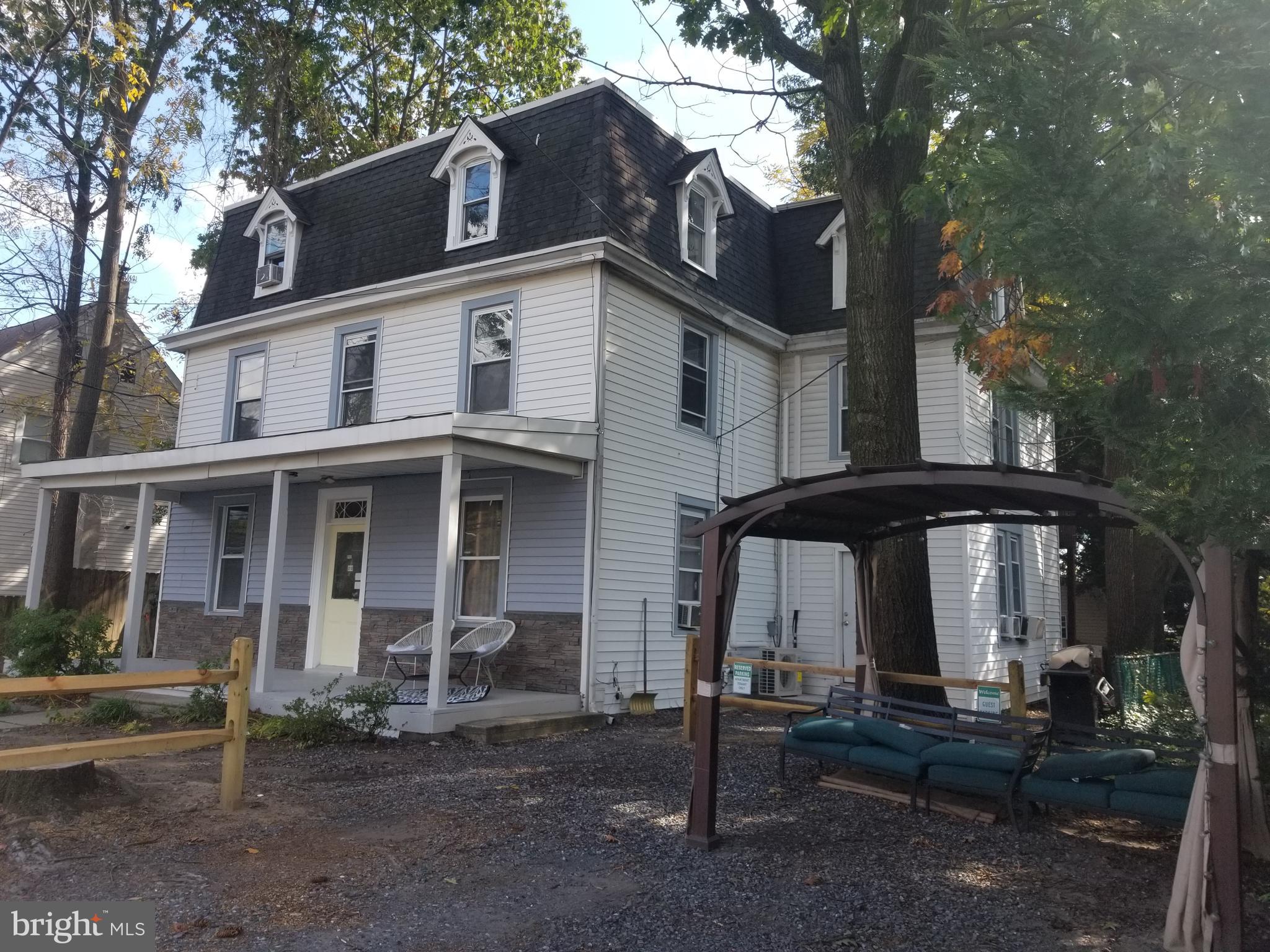 212 Warren Street, Unit 3 Beverly, NJ 08010 - Photo 17 of 18 Enjoyable Home to Relax