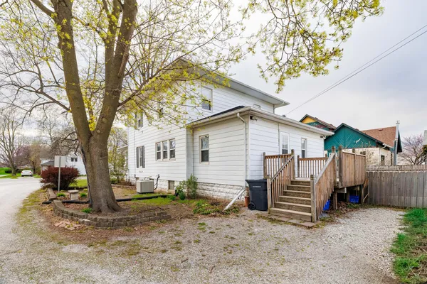 $249,000 | 521 North McKinley Avenue, Rensselaer, IN 47978