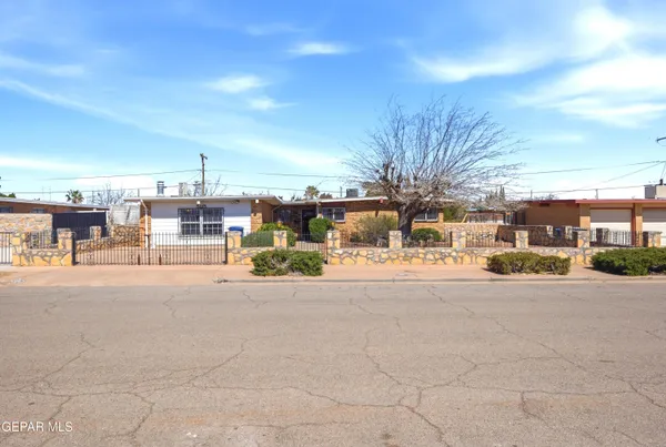 $220,000 | 5115 Cornell Avenue, El Paso, TX 79924