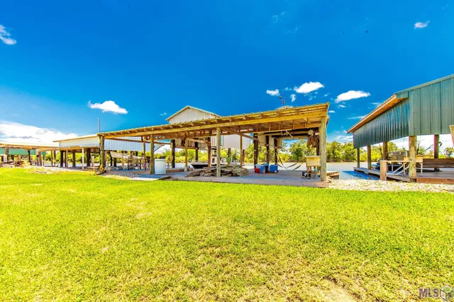 $690,300 | 6489 Highway 56, Chauvin, LA 70344