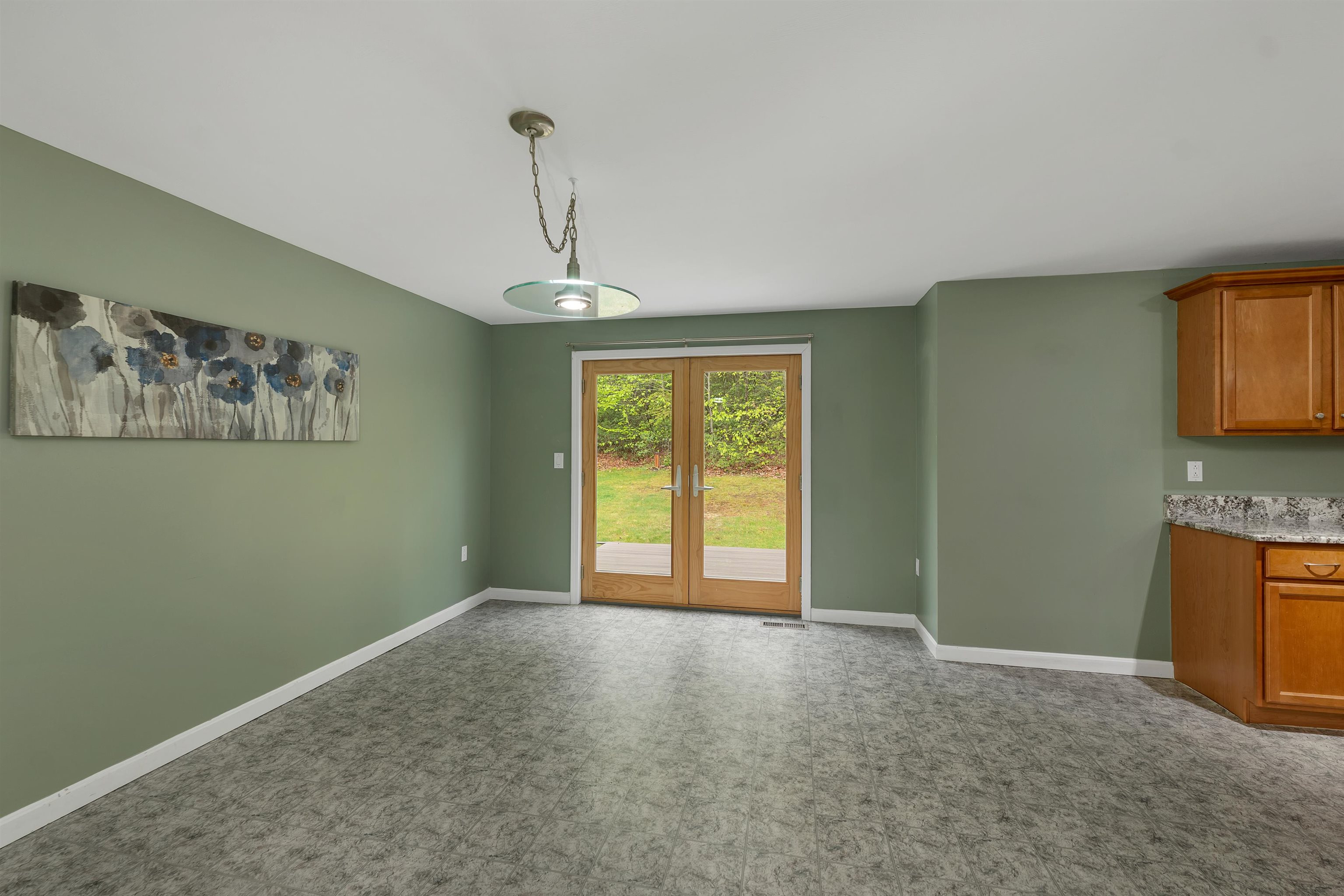 441 Ponemah Hill Road Milford, NH 03055 - Photo 8 of 46