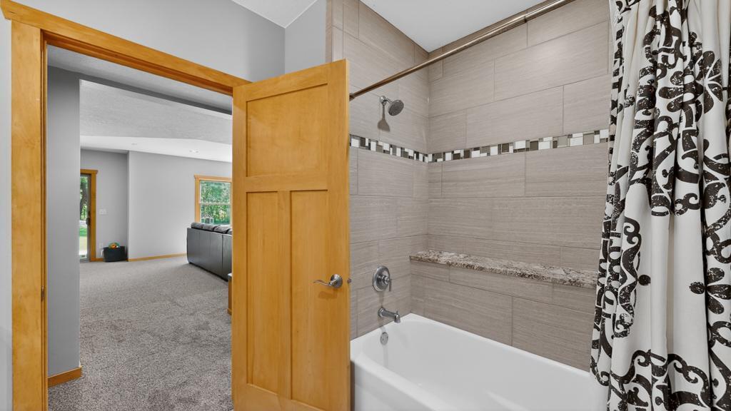 1526 Monterey Lane Southwest Rochester, MN 55902 - Photo 55 of 62