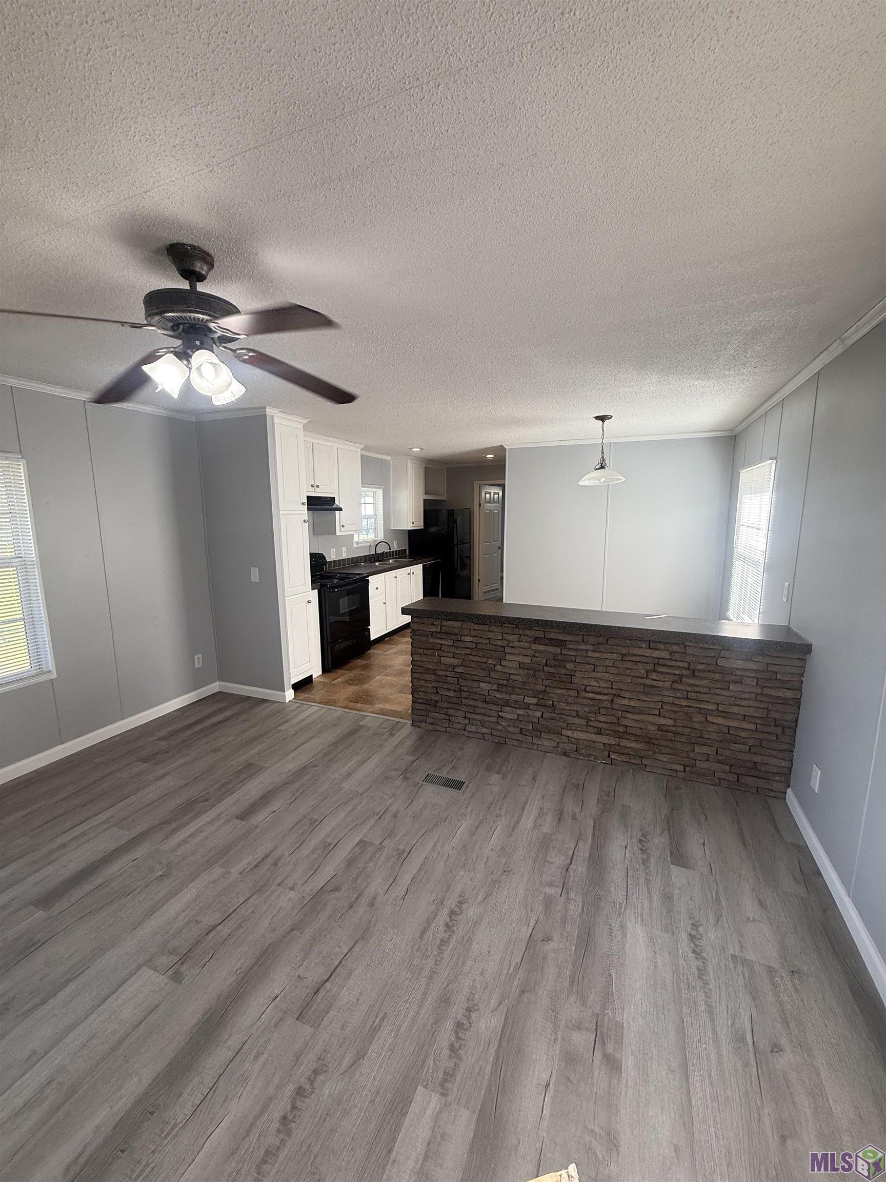15362 Holton Road Prairieville, LA 70769 - Photo 9 of 22 Gallery Image 9