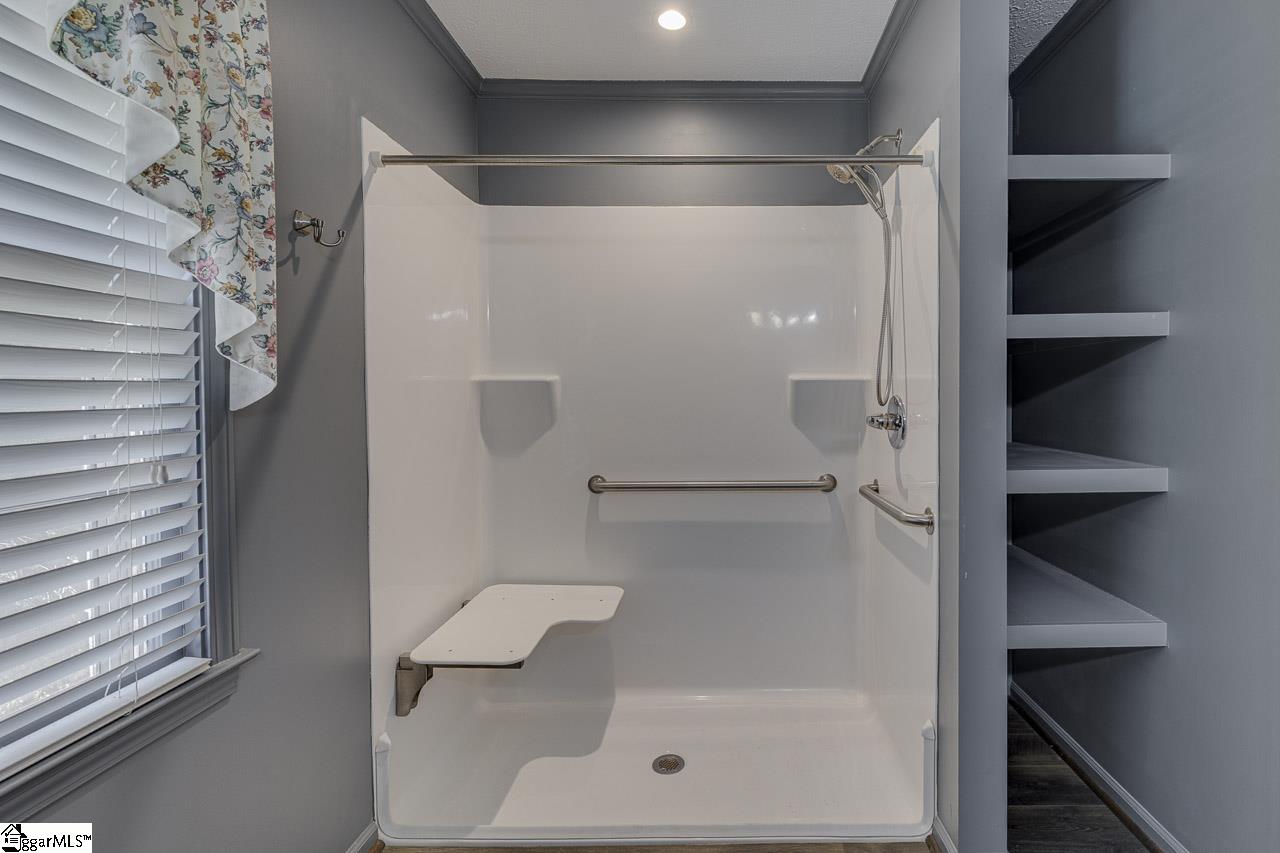 320 Griffin Road Greenville, SC 29607 - Photo 35 of 45