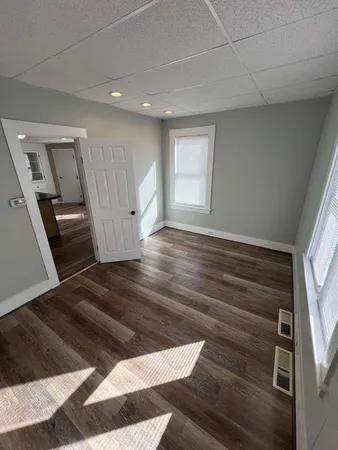 $1,700 | 118 Riddle Street, Unit 1F, Manchester, NH 03102