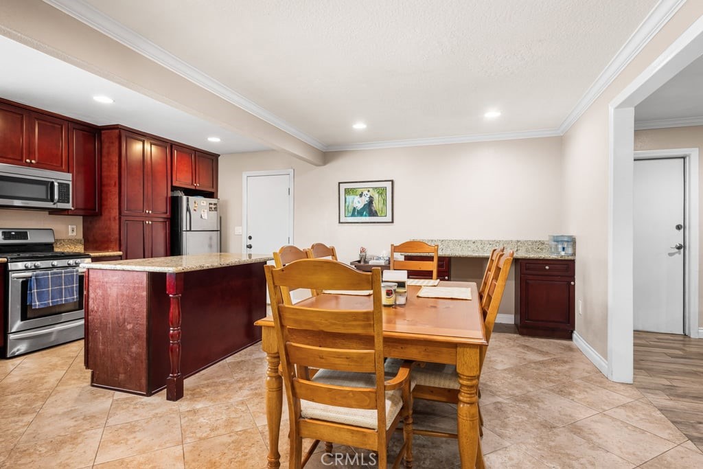 3554 Royal Simi Valley, CA 93063 - Photo 32 of 56