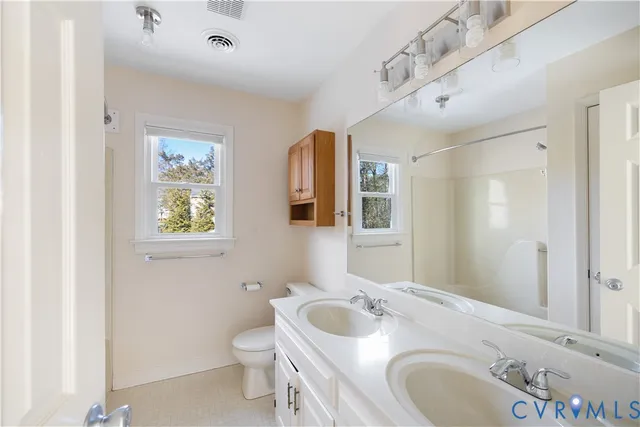 $515,000 | 7406 Winding Creek Lane, Chesterfield, VA 23832