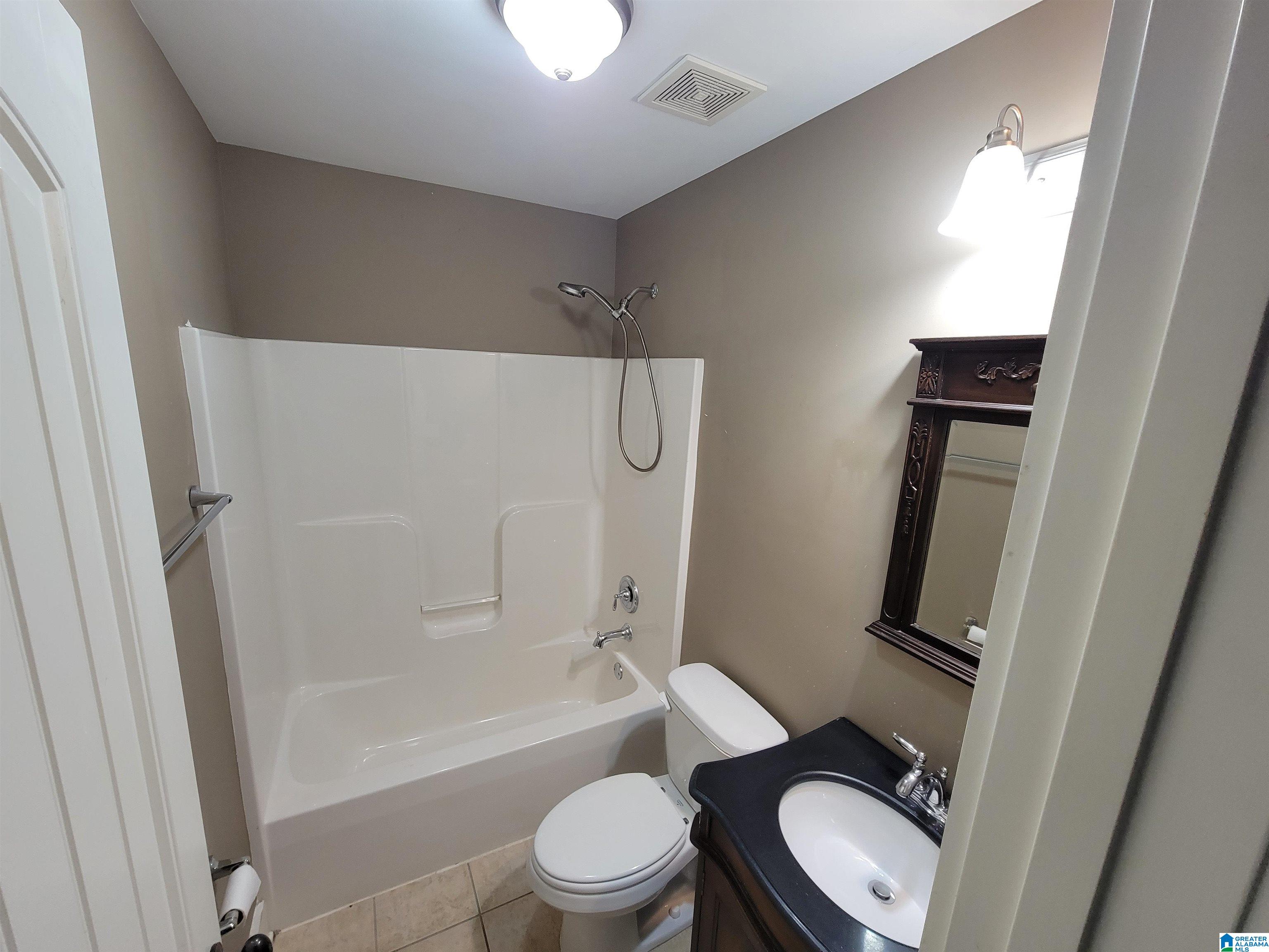 154 Falling Waters Lane Alabaster, AL 35114 - Photo 37 of 41