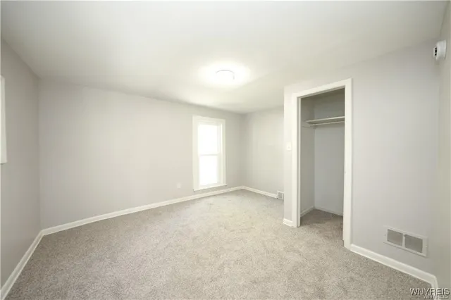 $249,897 | 17 St Marys Street, Lancaster, NY 14086