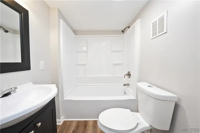 $249,897 | 17 St Marys Street, Lancaster, NY 14086