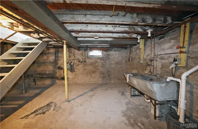 $249,897 | 17 St Marys Street, Lancaster, NY 14086