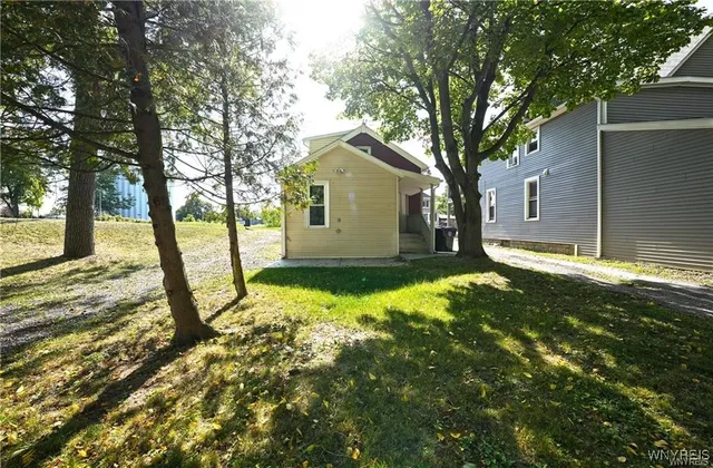 $249,897 | 17 St Marys Street, Lancaster, NY 14086