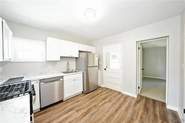 $249,897 | 17 St Marys Street, Lancaster, NY 14086