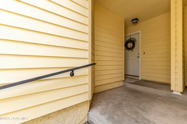a view of entryway