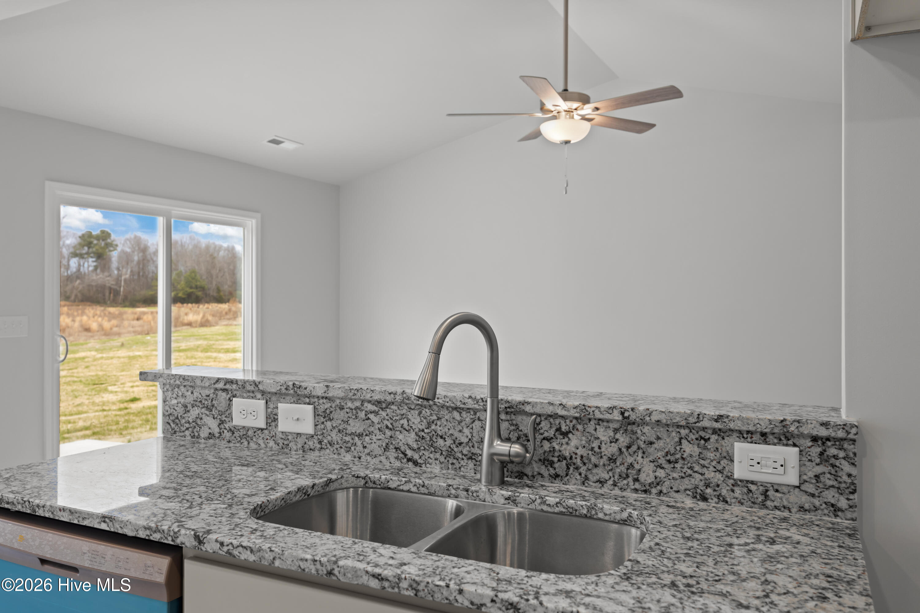 6446 Niblick Road Grifton, NC 28530 - Photo 18 of 28 Same plan and specs but pictures from a different house