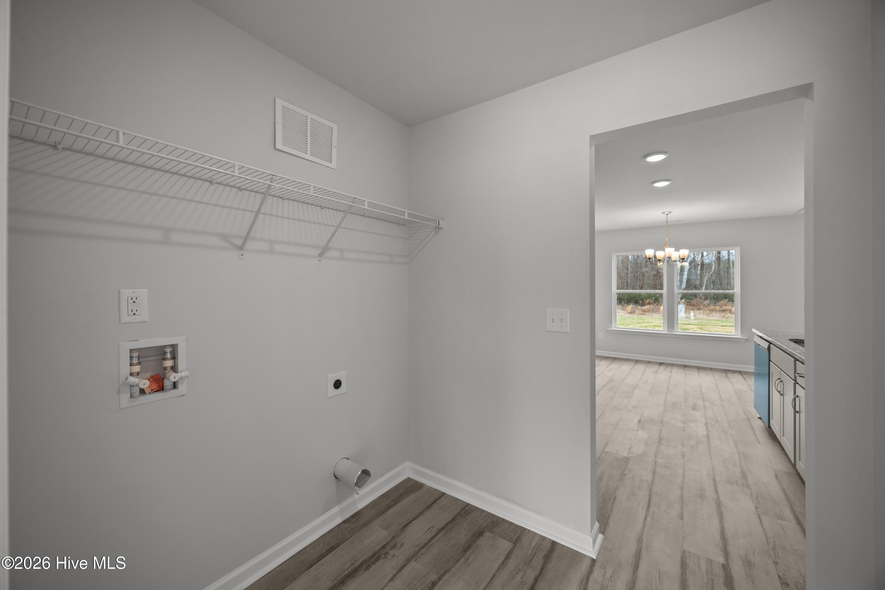 6446 Niblick Road Grifton, NC 28530 - Photo 21 of 28 Same plan and specs but pictures from a different house