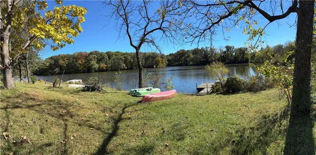 $25,000 | 8990 Southwest Lake Drive, Lathrop, MO 64465