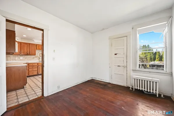 $399,000 | 533 Wayne Street, Bridgeport, CT 06606