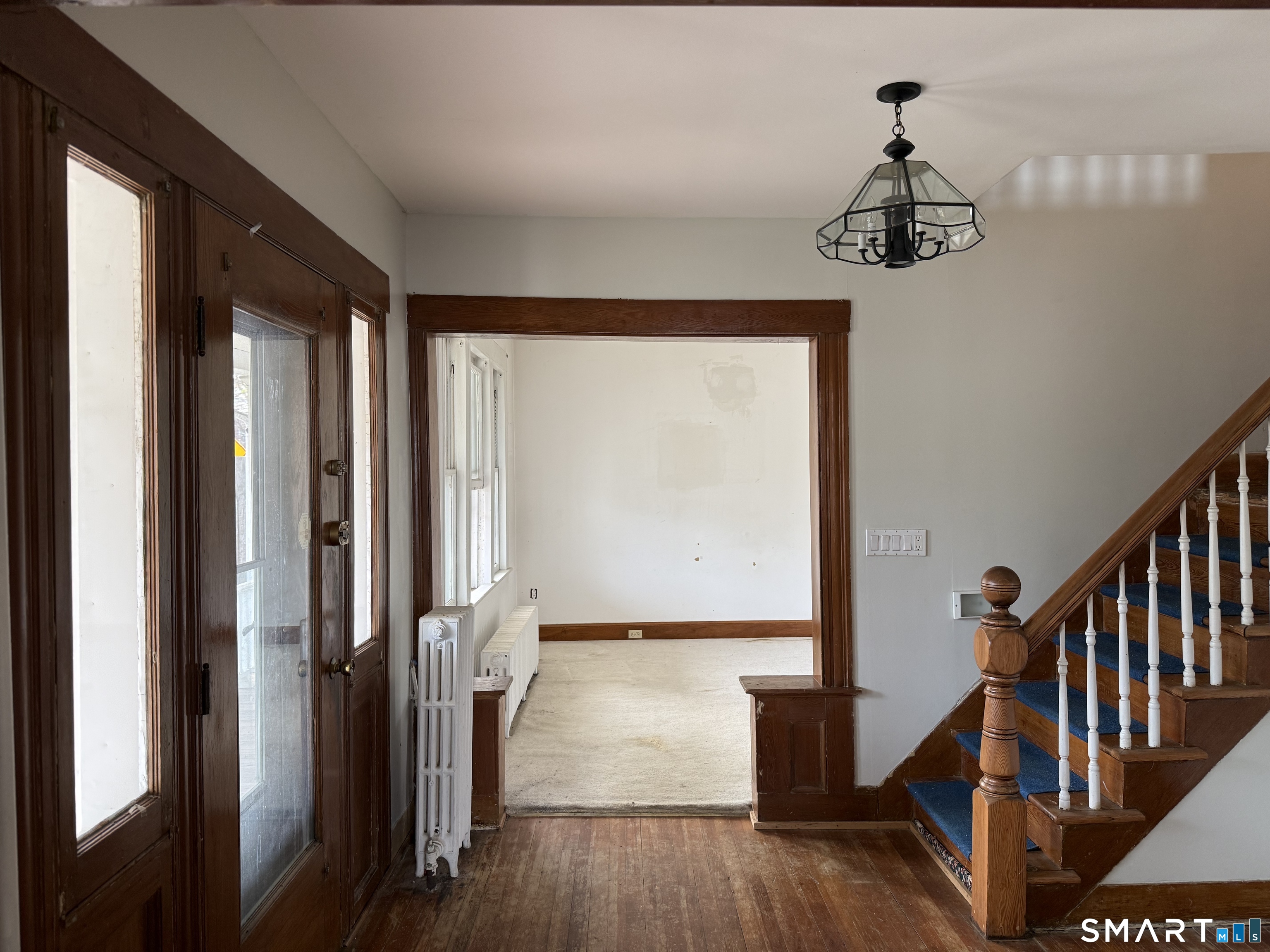 533 Wayne Street Bridgeport, CT 06606 - Photo 15 of 37