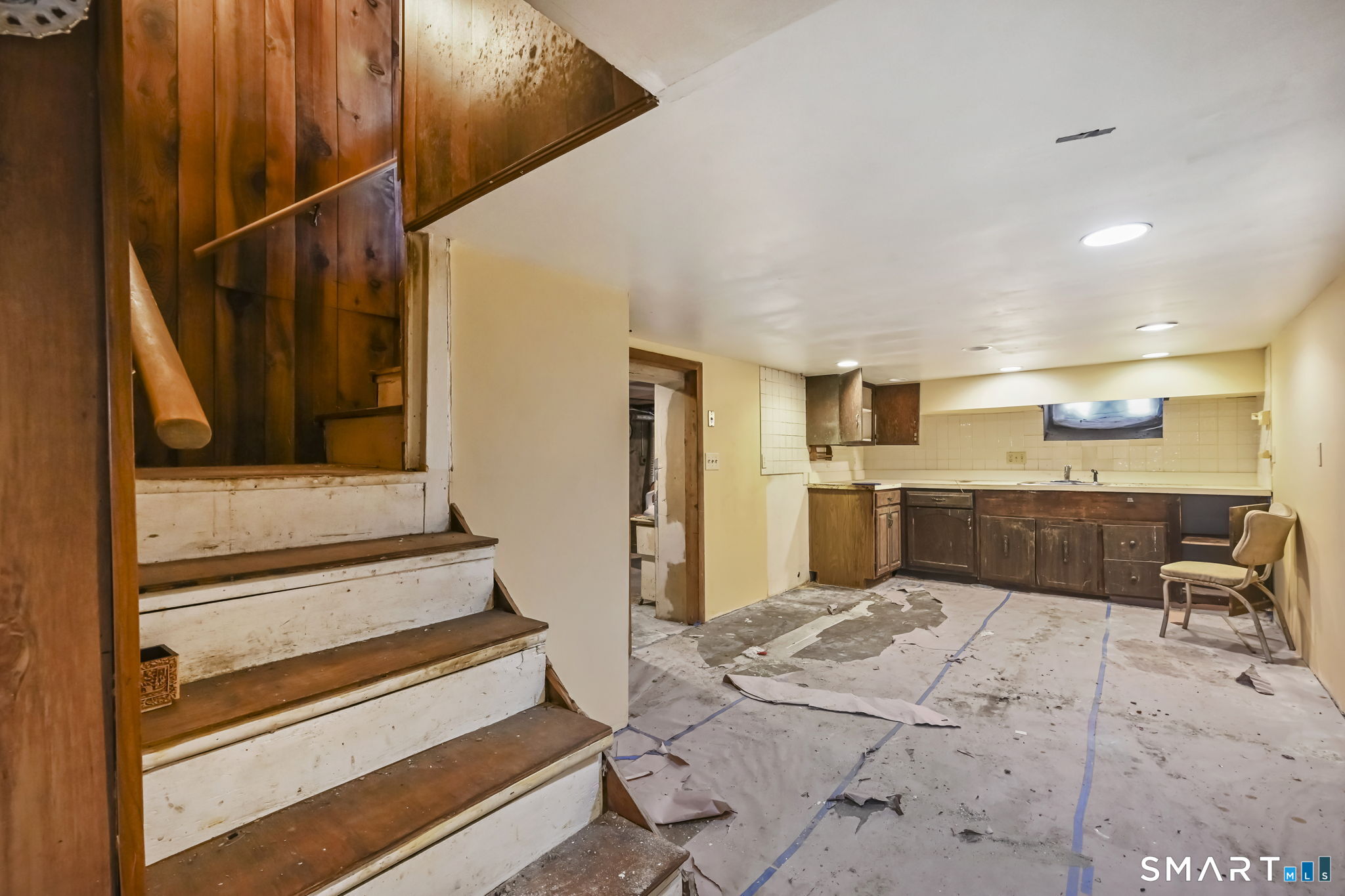 533 Wayne Street Bridgeport, CT 06606 - Photo 24 of 37