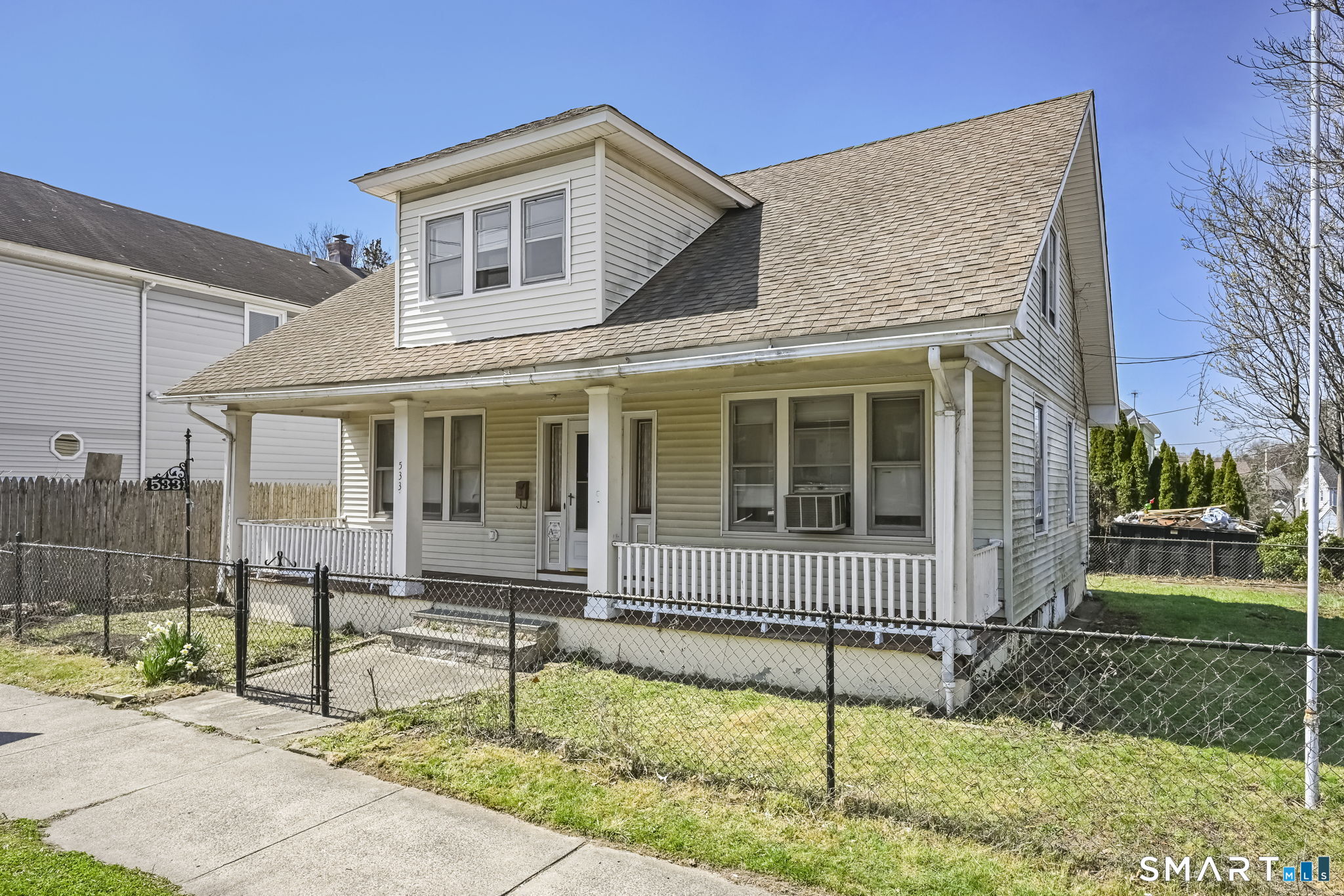 533 Wayne Street Bridgeport, CT 06606 - Photo 31 of 37