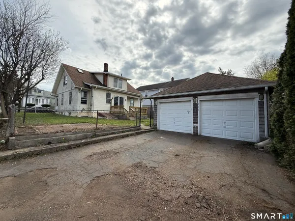 $399,000 | 533 Wayne Street, Bridgeport, CT 06606