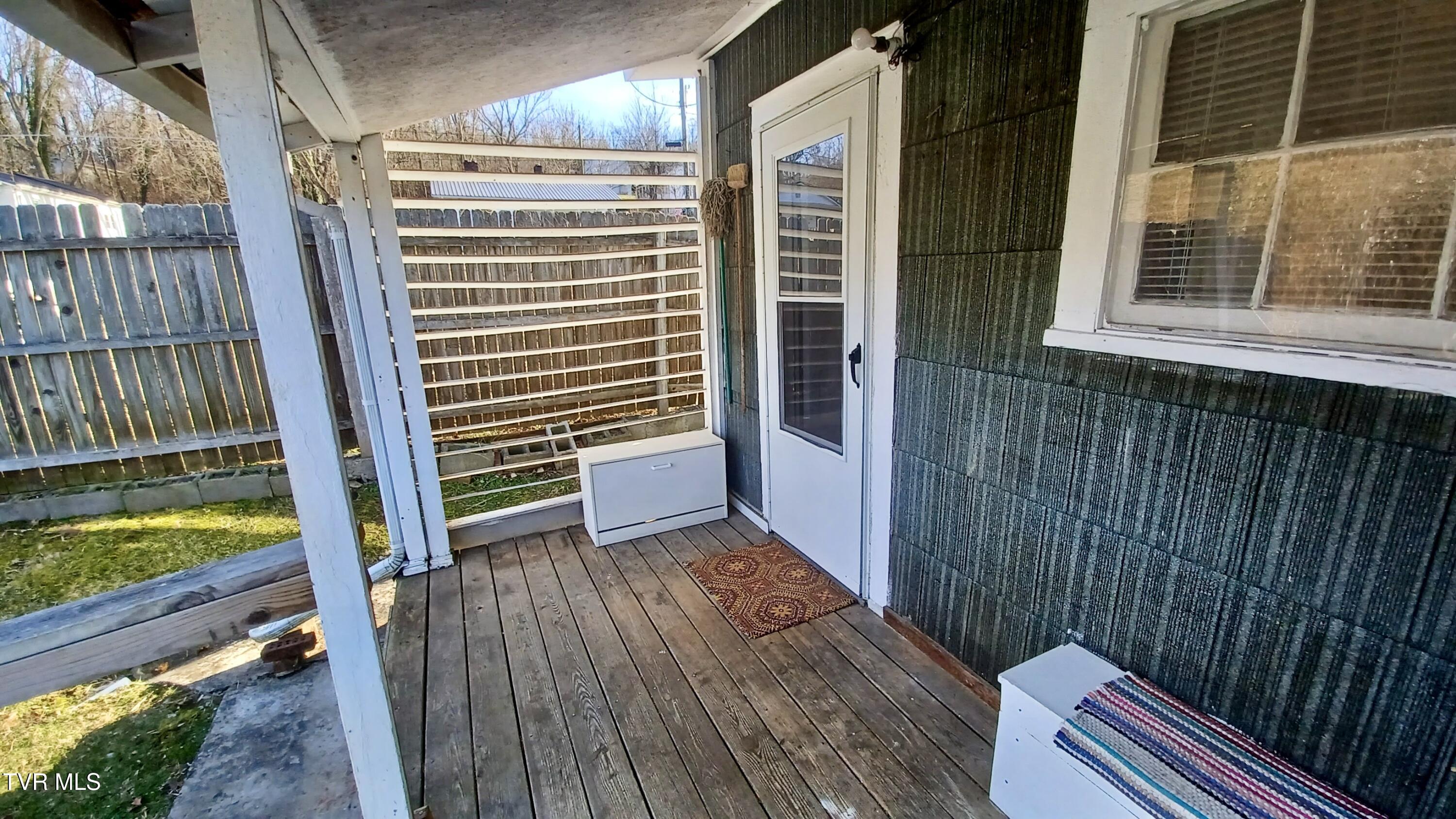 209 Madison Street Bristol, VA 24201 - Photo 24 of 52 24