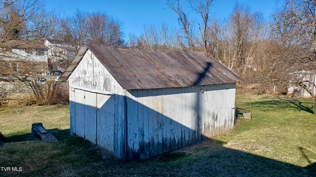 $129,000 | 209 Madison Street, Bristol, VA 24201