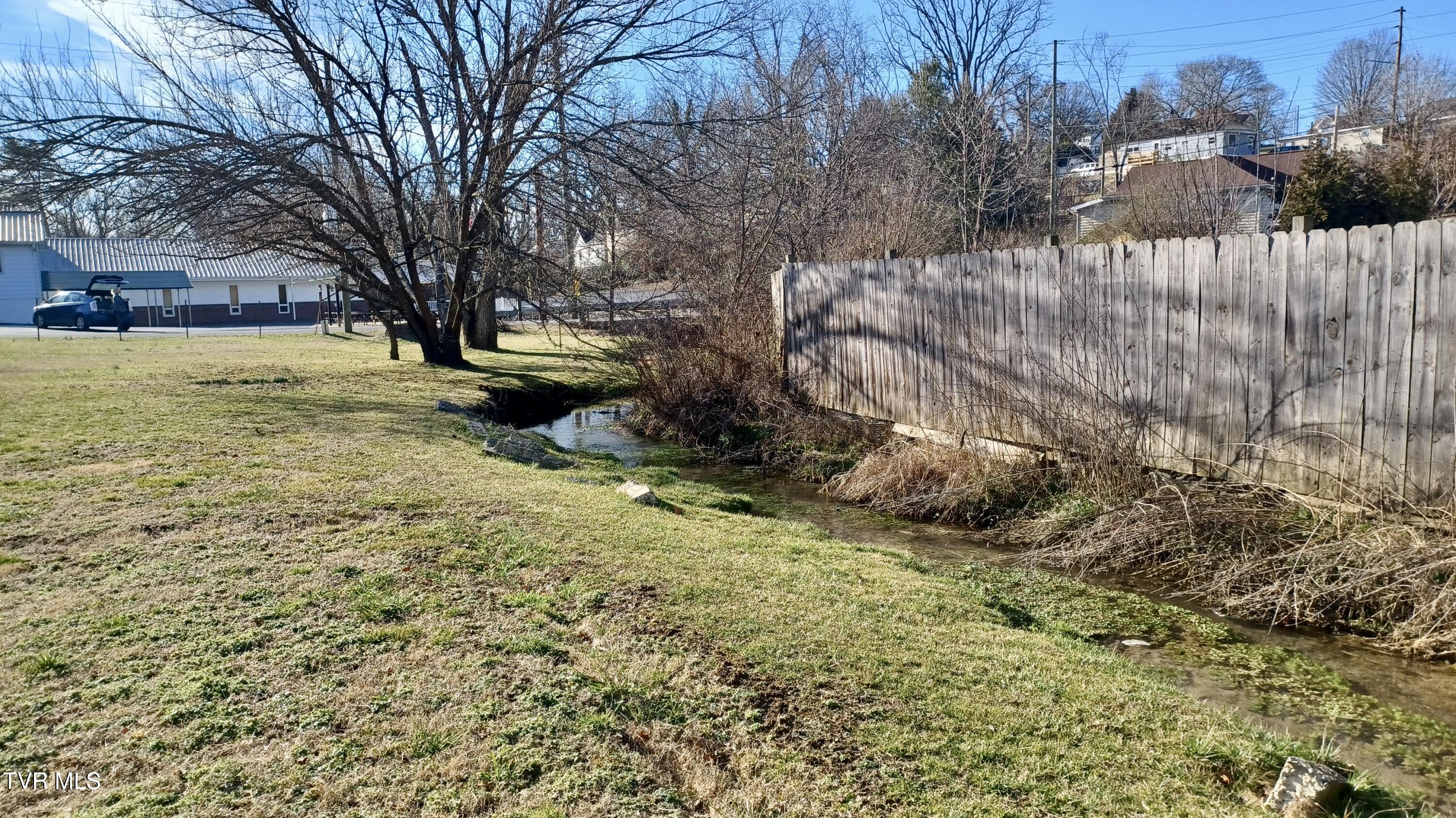 209 Madison Street Bristol, VA 24201 - Photo 35 of 52 35