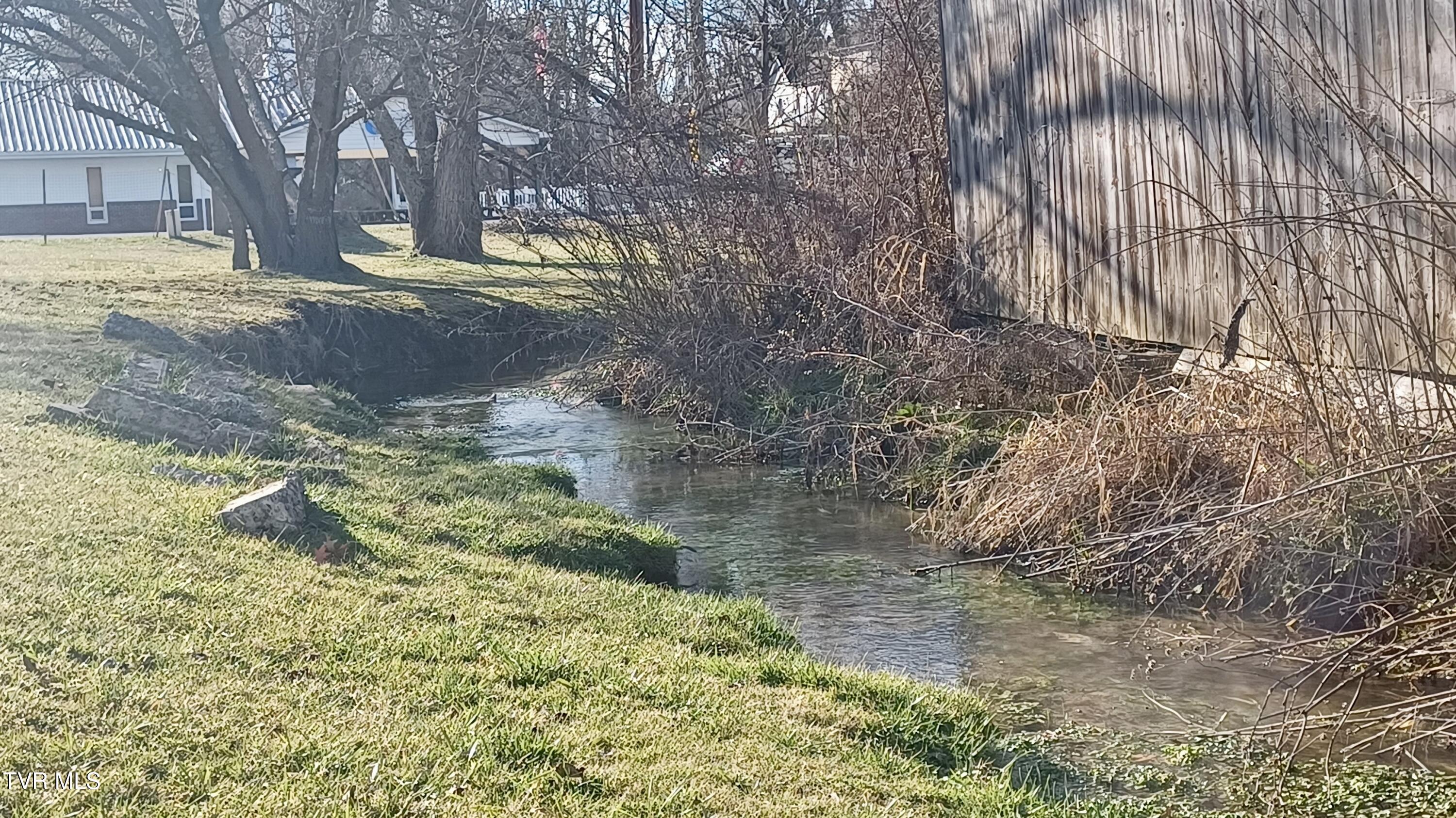 209 Madison Street Bristol, VA 24201 - Photo 36 of 52 36