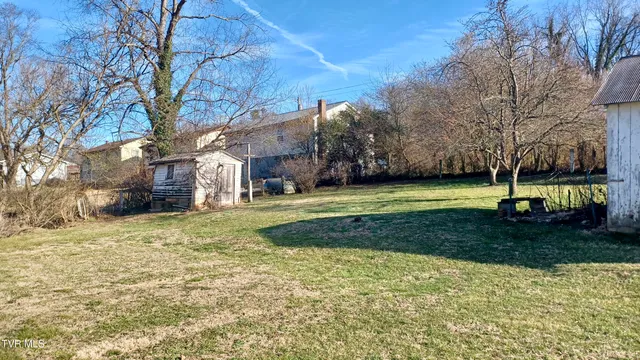 $129,000 | 209 Madison Street, Bristol, VA 24201