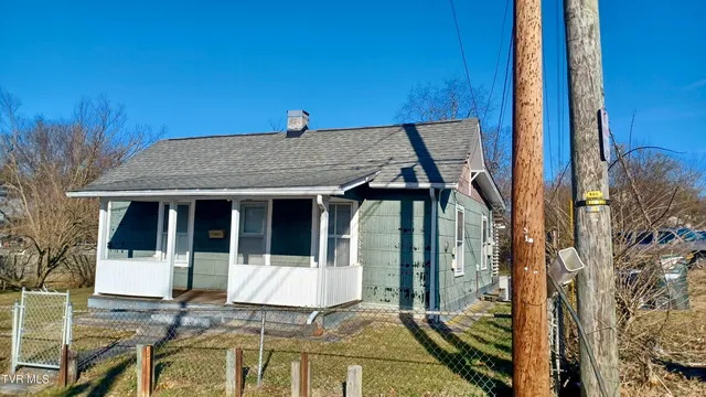 $129,000 | 209 Madison Street, Bristol, VA 24201