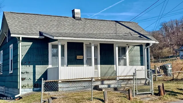 $129,000 | 209 Madison Street, Bristol, VA 24201