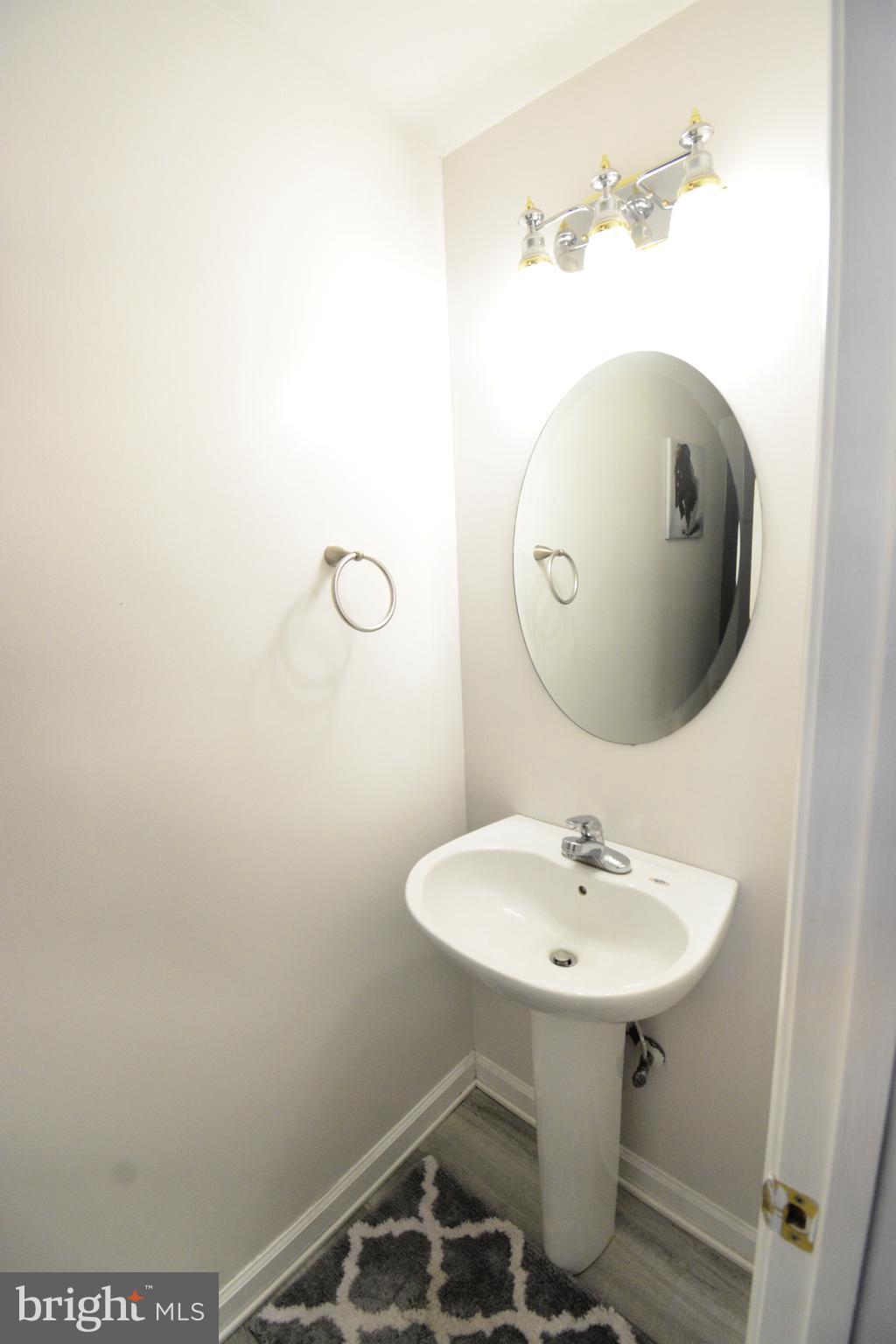 5449 Waste Gate Road Parsonsburg, MD 21849 - Photo 23 of 40 1/2 bath: first floor