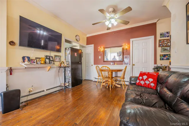 $779,000 | 99-32 Alstyne Avenue | South Corona