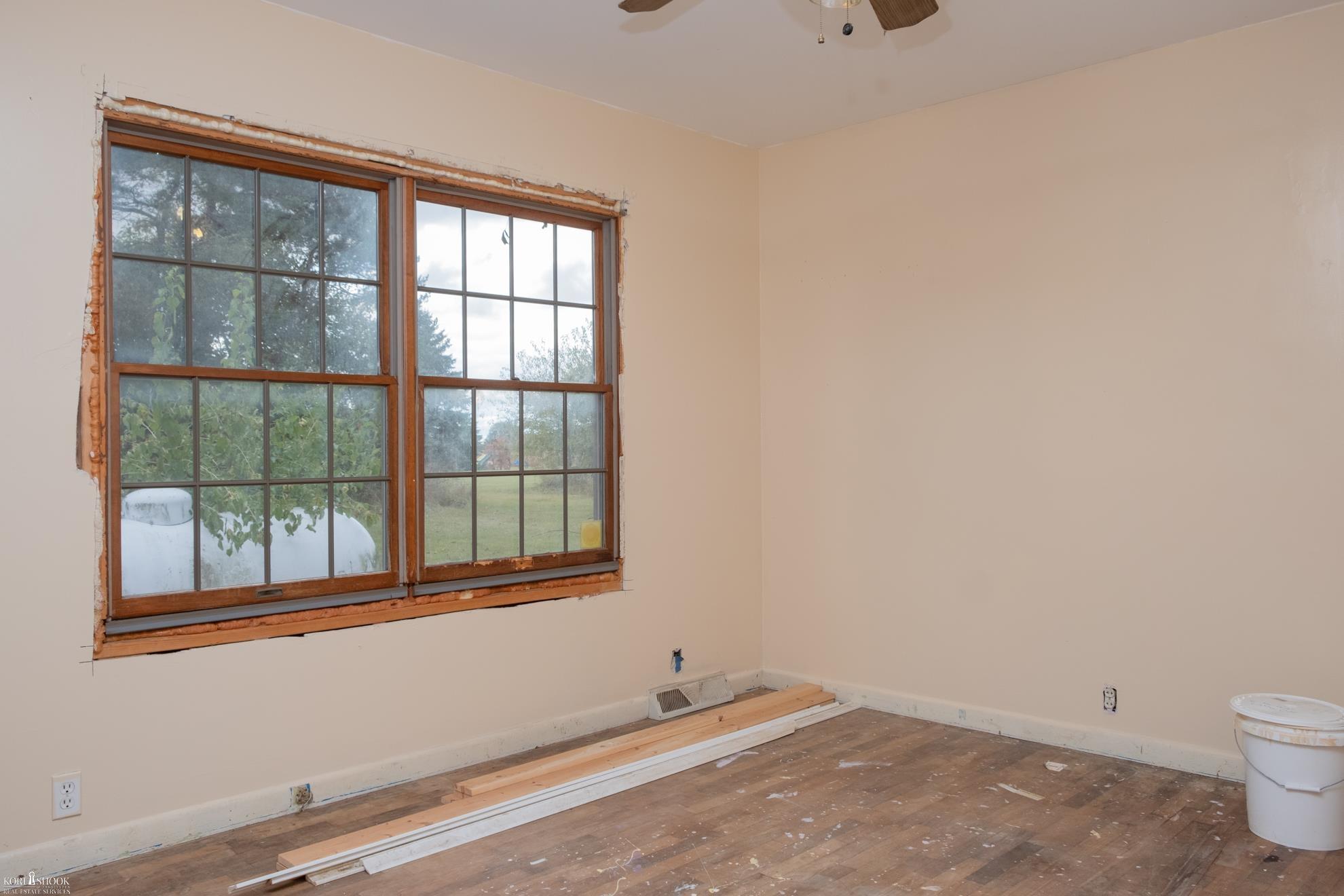 8675 North Meridian Road Elsie, MI 48831 - Photo 18 of 31 50158382-ebd98163-b541-4ebe-a276-e5dbba7dce3e.JPG